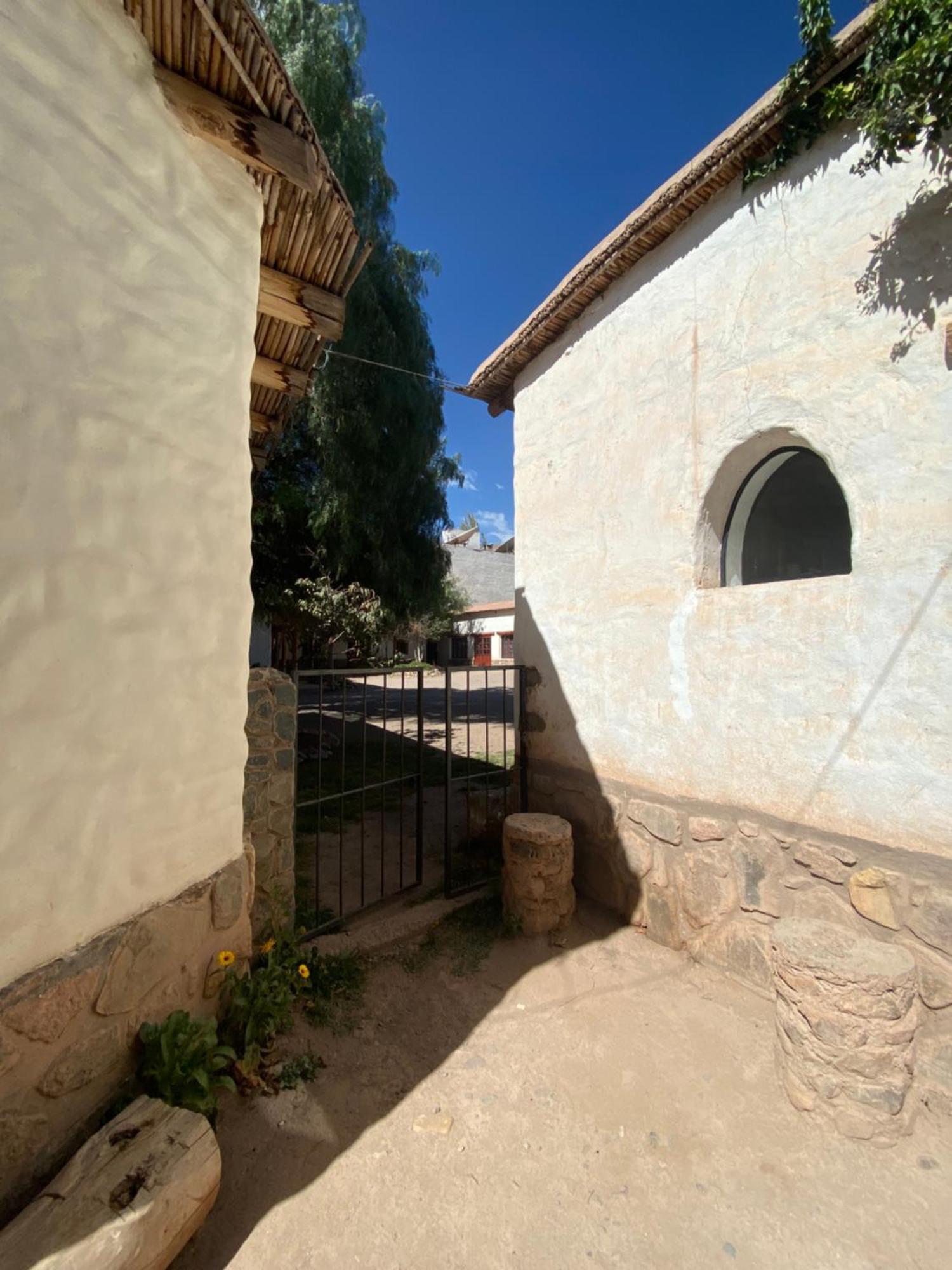Capec Alojamiento Tilcara Bagian luar foto